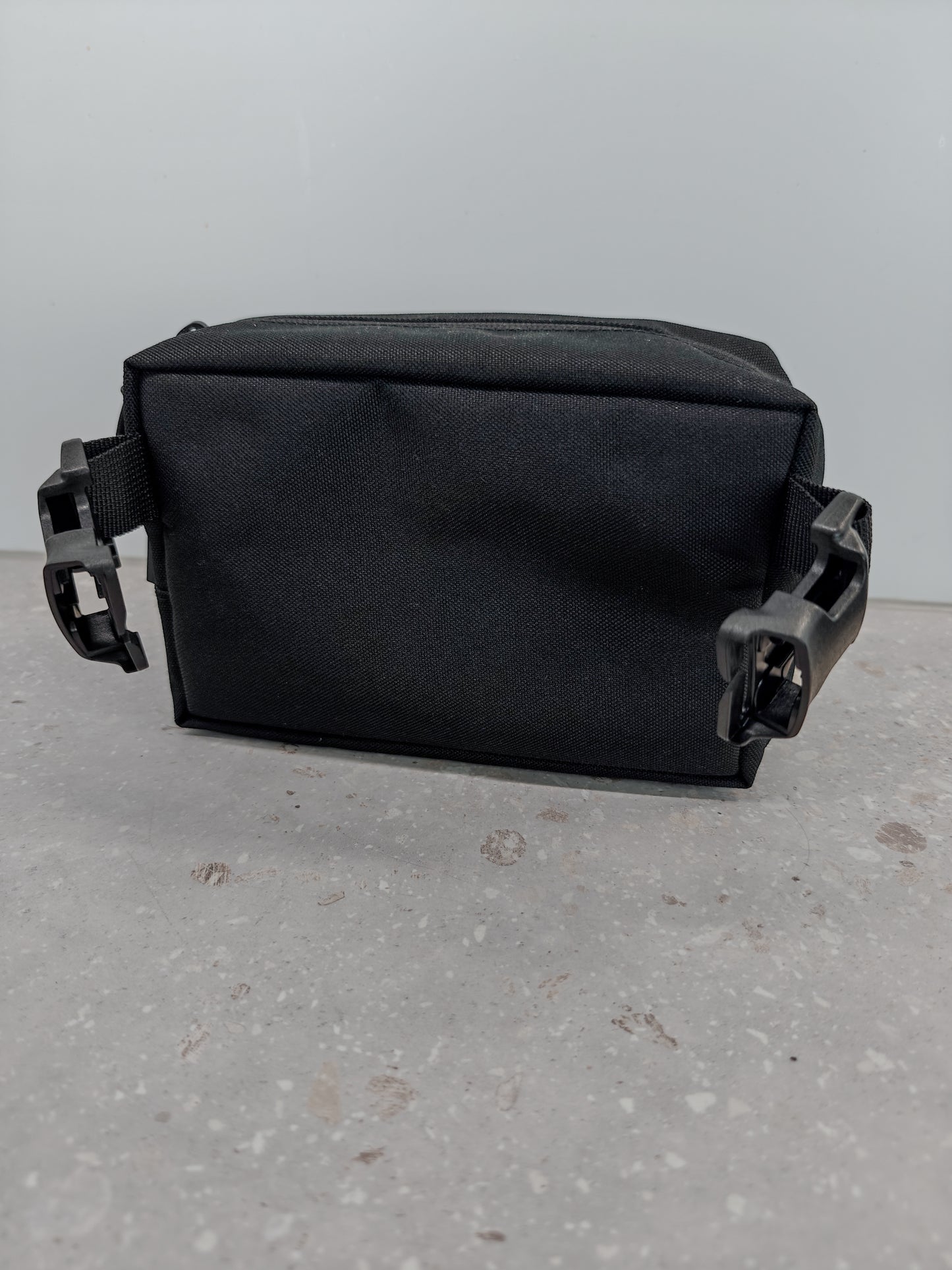 ALWS Sling Bag