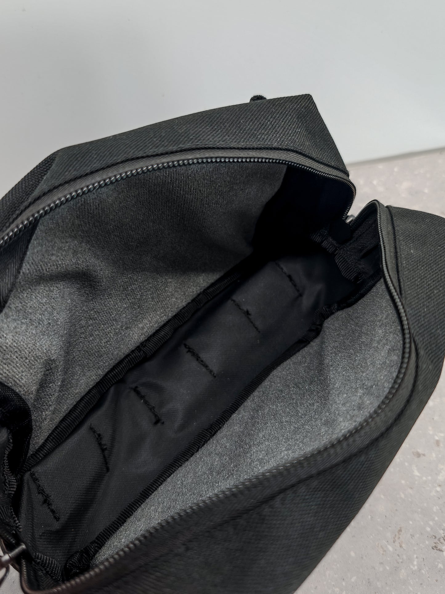 ALWS Sling Bag