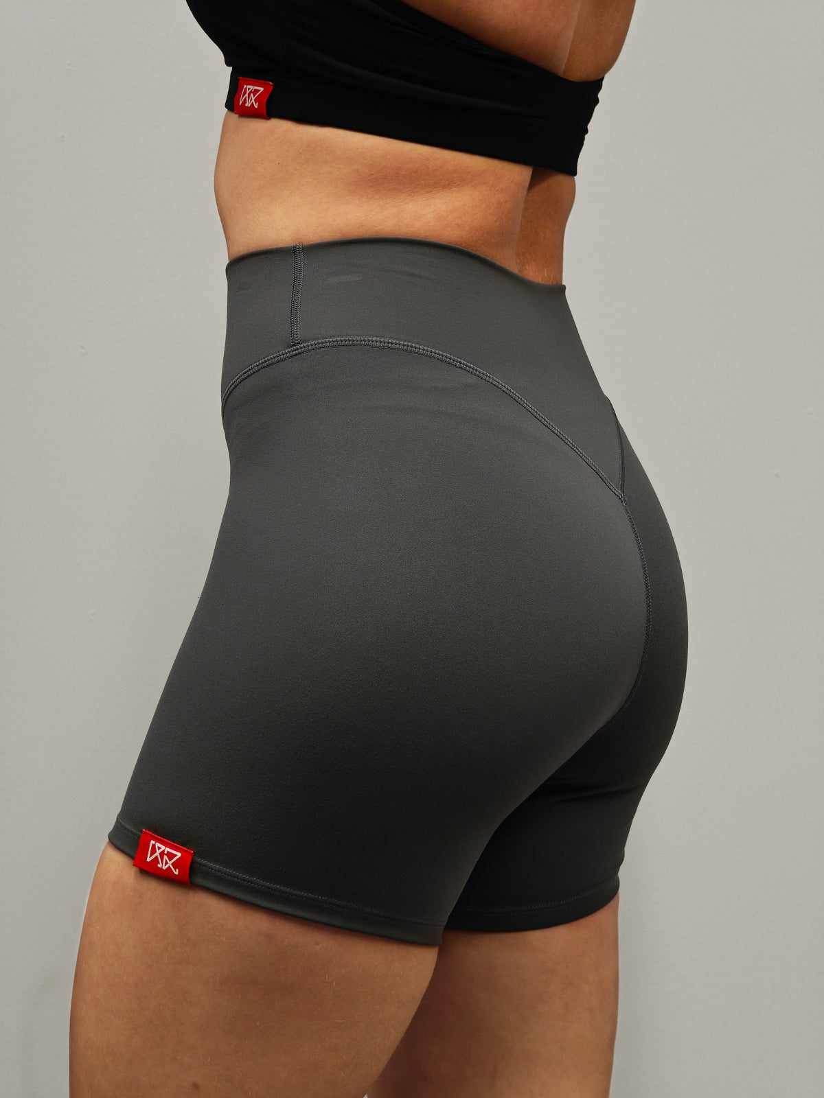 Nevai Elite Mid Waist Shorts - Shark Grey