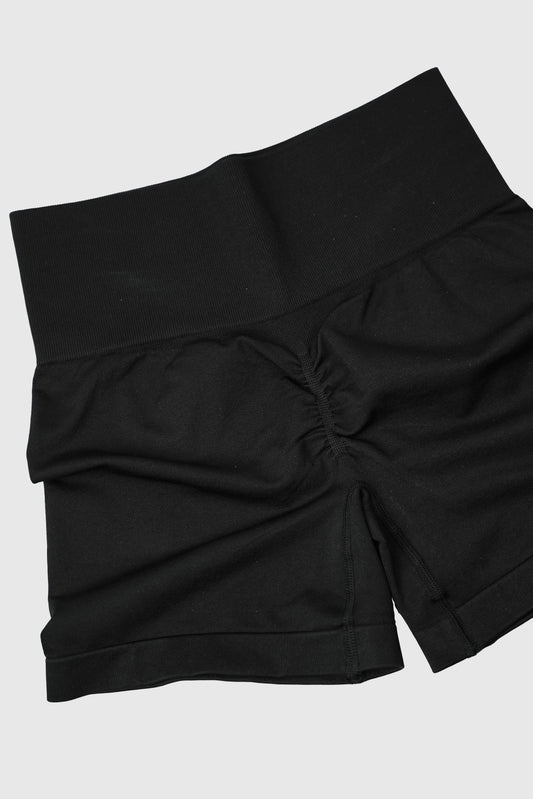 RÄÄKKI Essential Shorts - Black