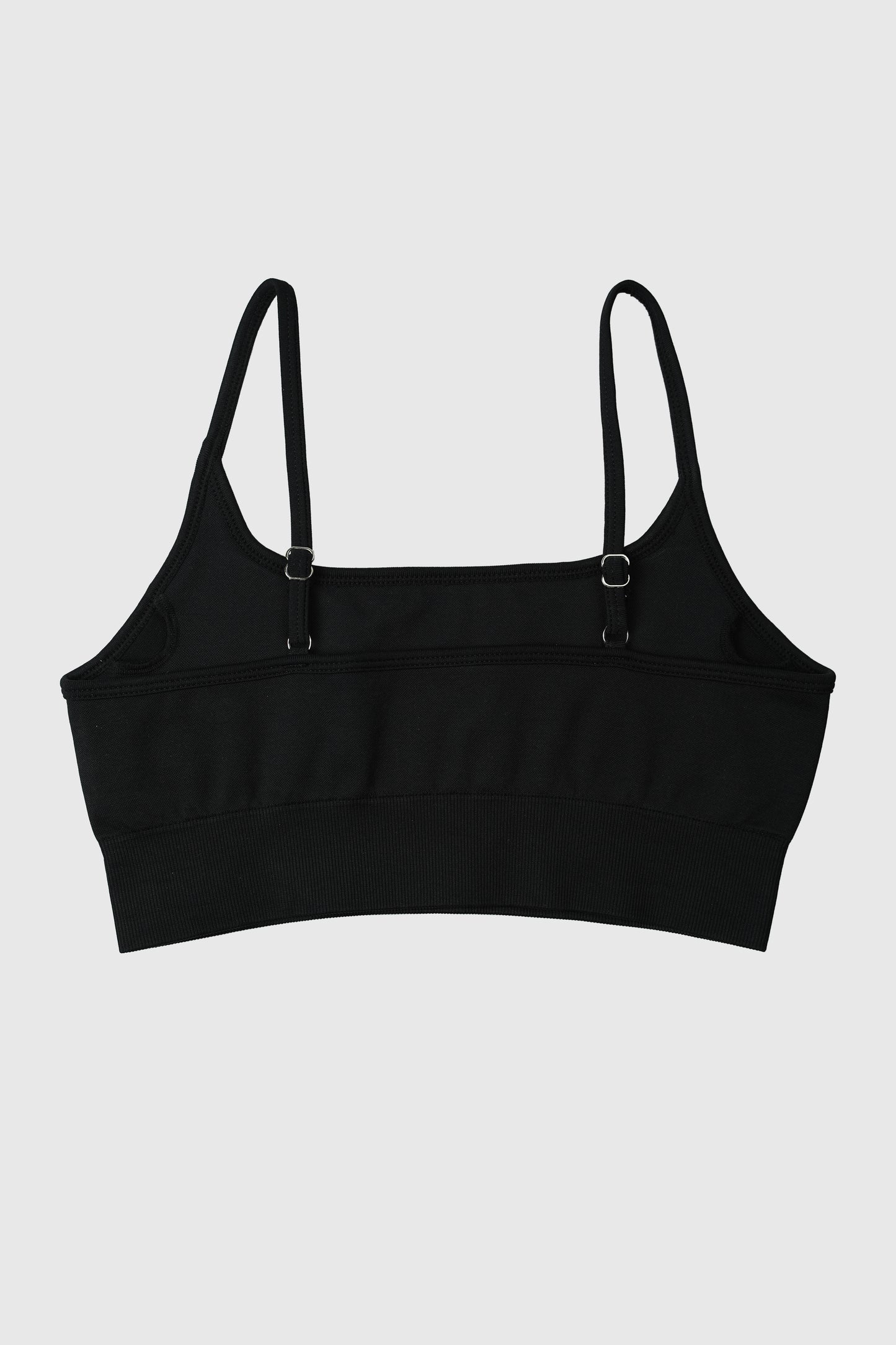 RÄÄKKI Essential Yoga Top - Black