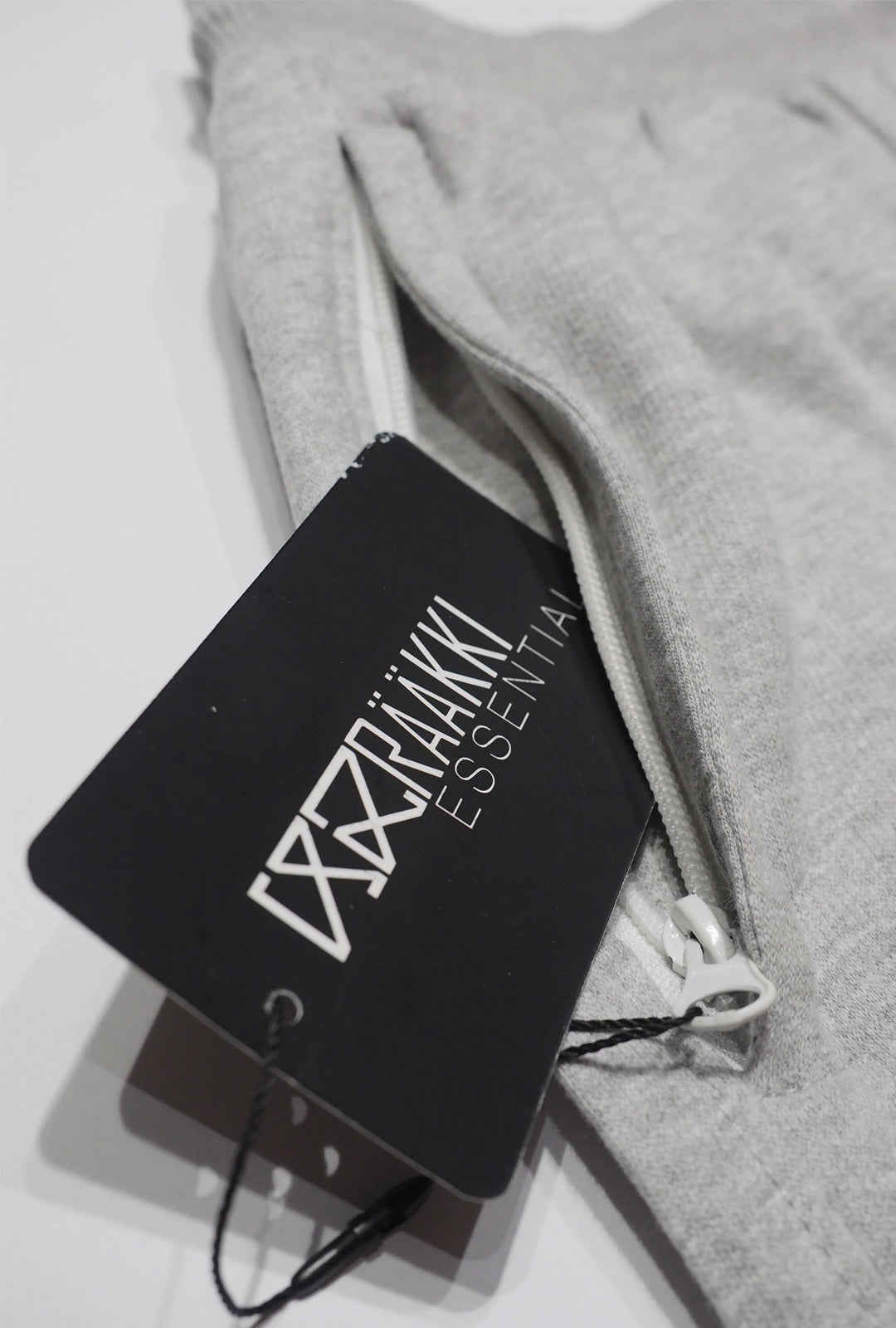 RÄÄKKI Joggers Shorts - Stone Grey