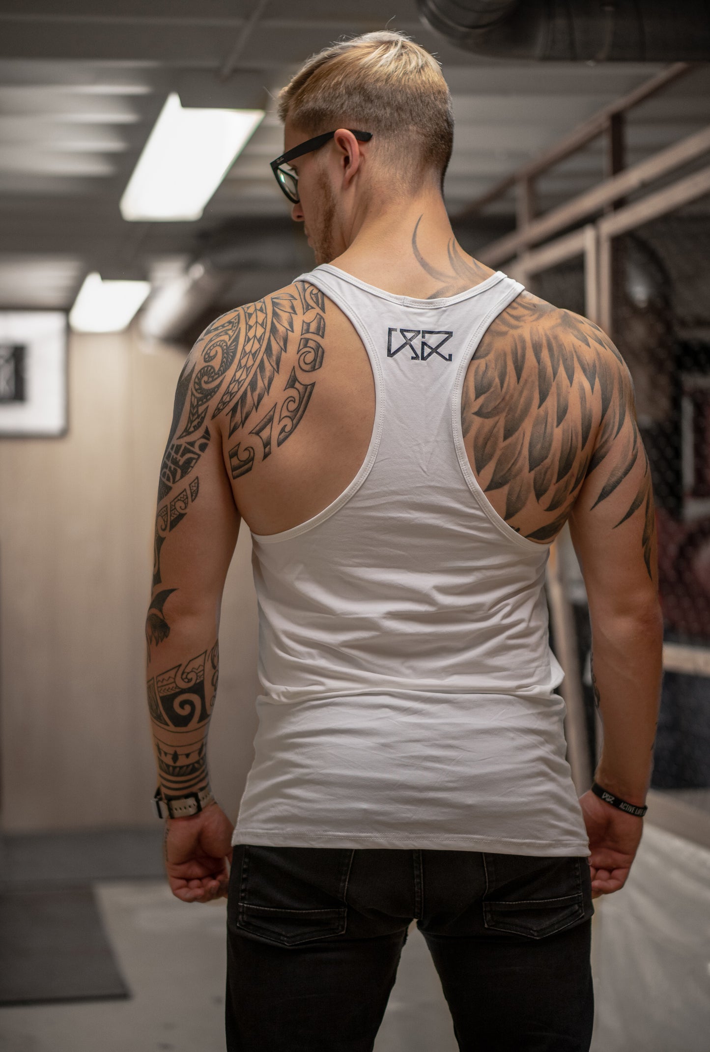 RÄÄKKI x Jessika Elo - the Lettering Stringer (white)