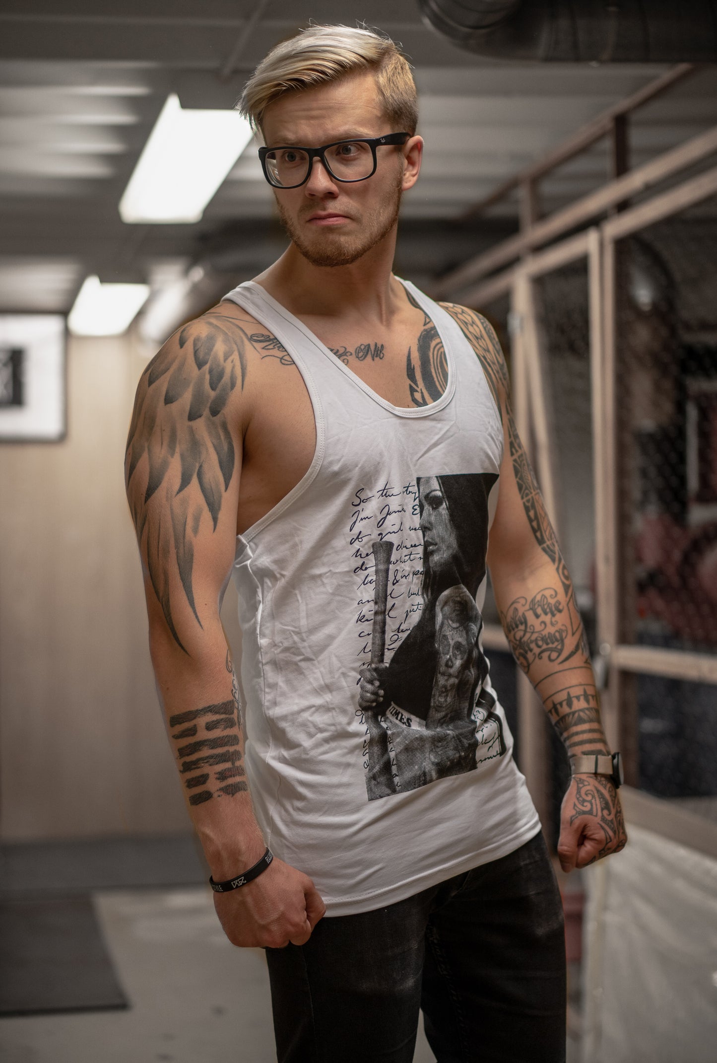 RÄÄKKI x Jessika Elo - the Lettering Stringer (white)
