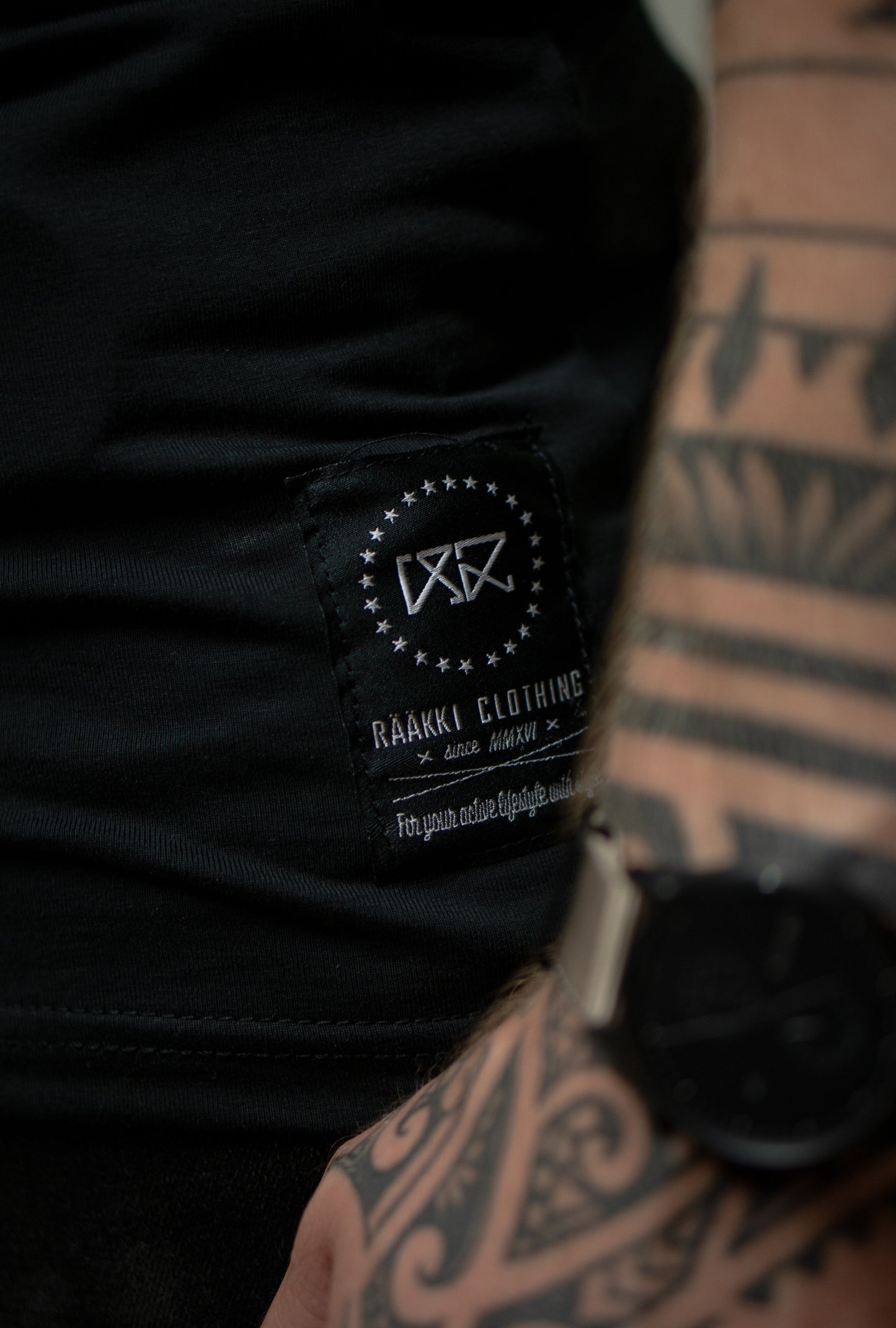 RÄÄKKI x Jessika Elo - the Tattoo Stringer (black)