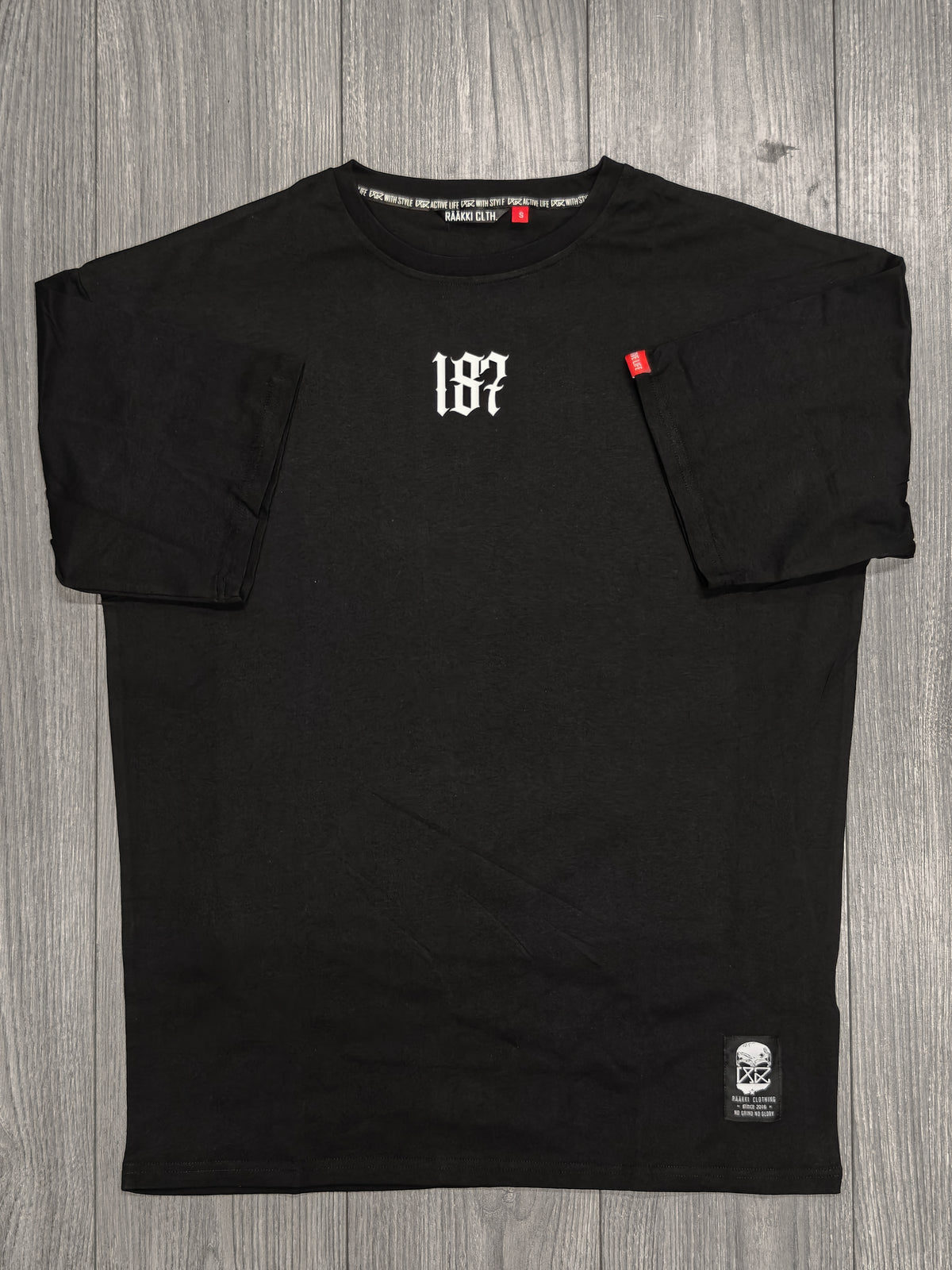 ALWS Oversize T-paita - the 187 st. (musta)