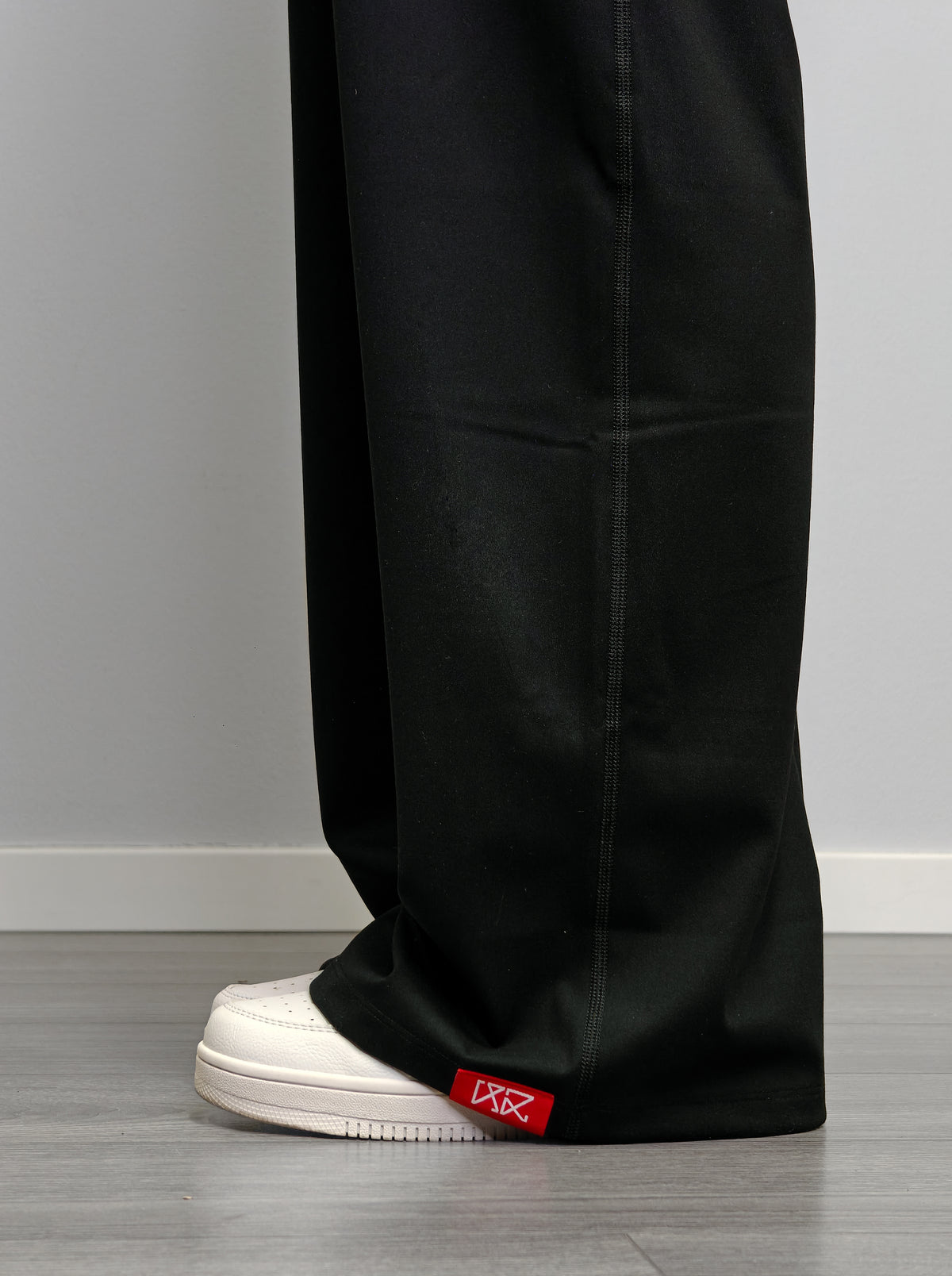 Nevai Elite Full Flare Leggings - Black