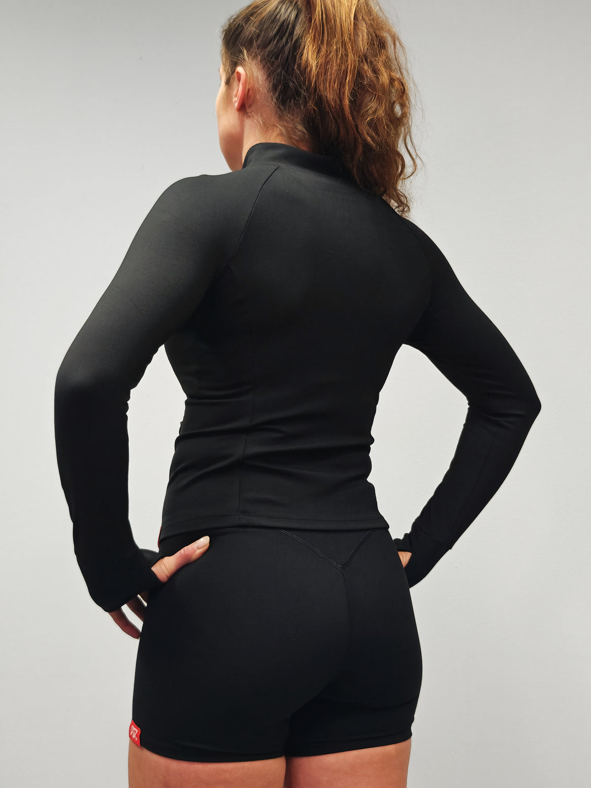 Nevai Elite Light Jacket - Black